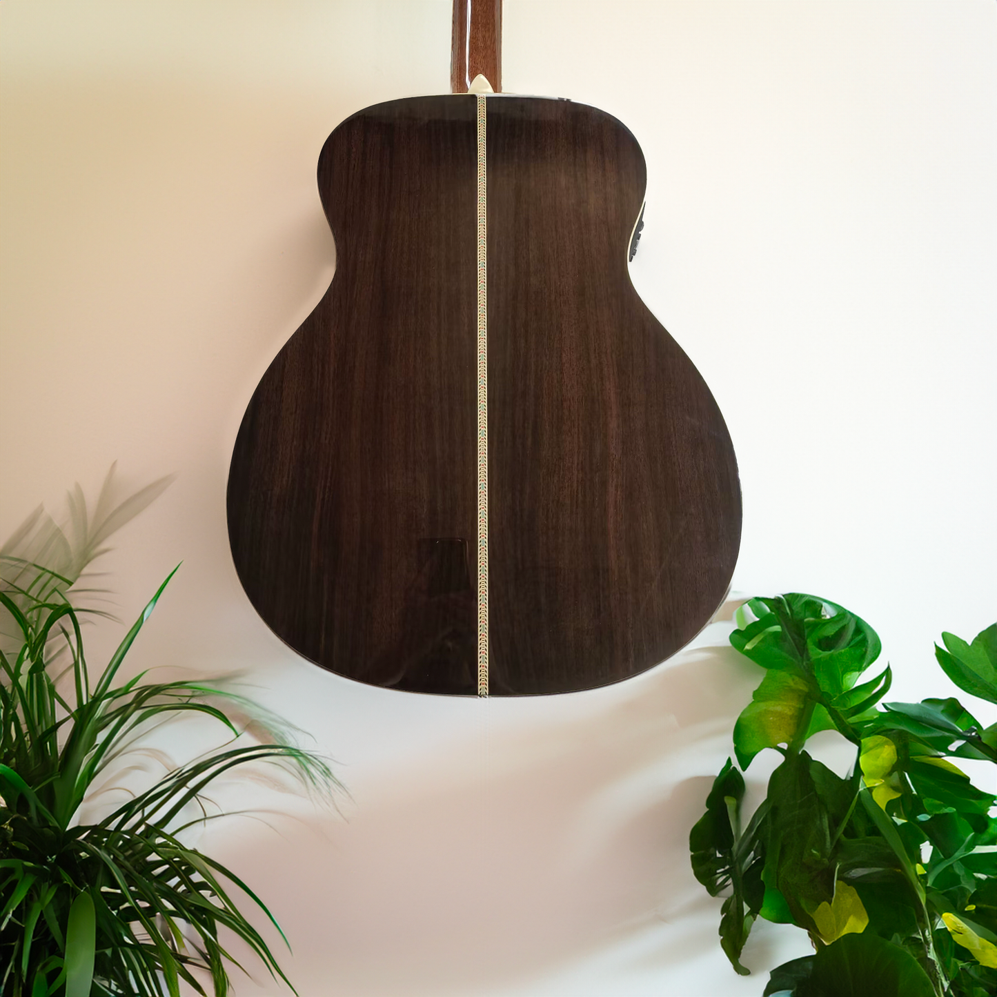 Byron BY-OM-42S OM Gitarre: Anpassbare Sattelbreite & Fishman EQ