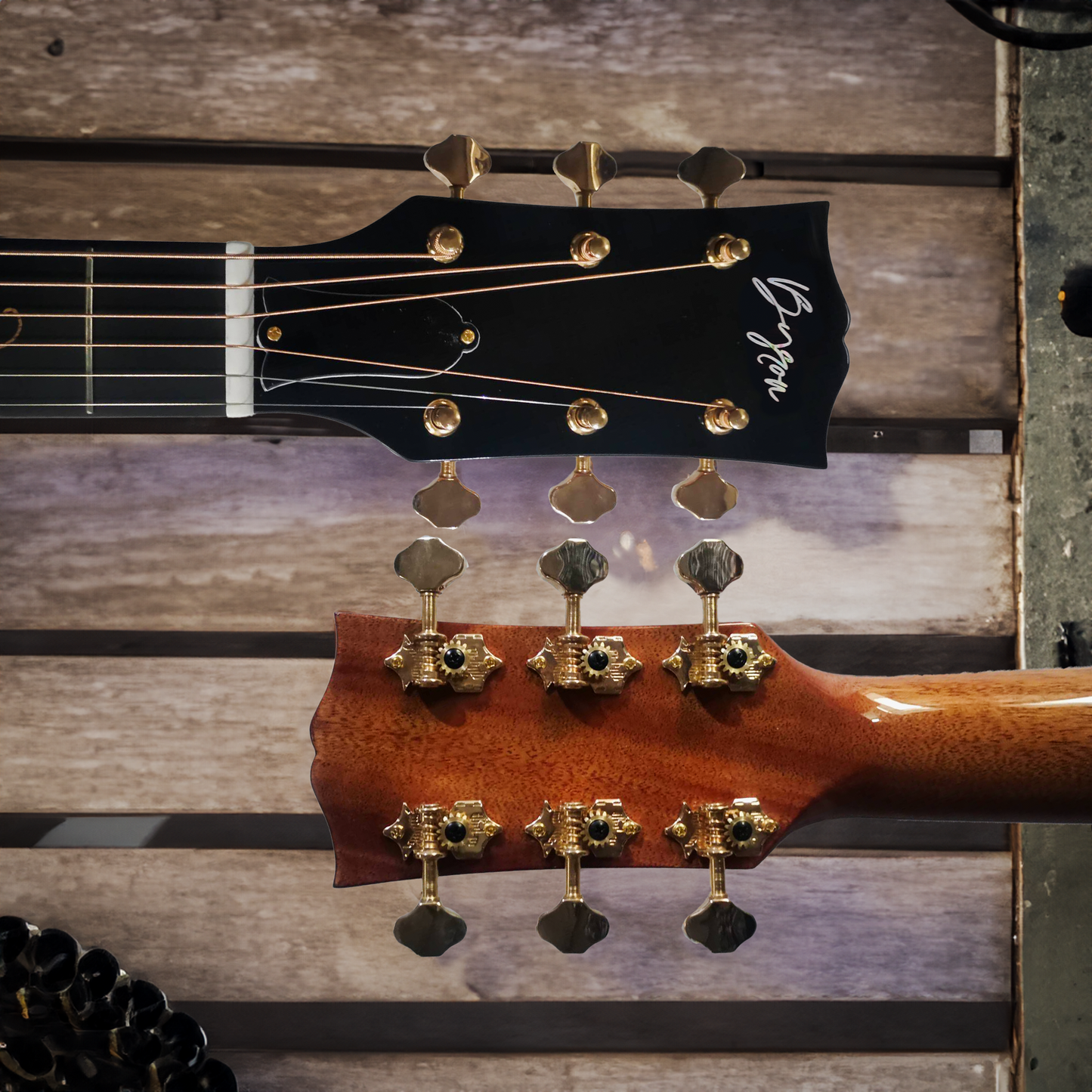 Mini Jumbo Byron Travel Custom Gitarre komplett aus massivem Koa-Holz