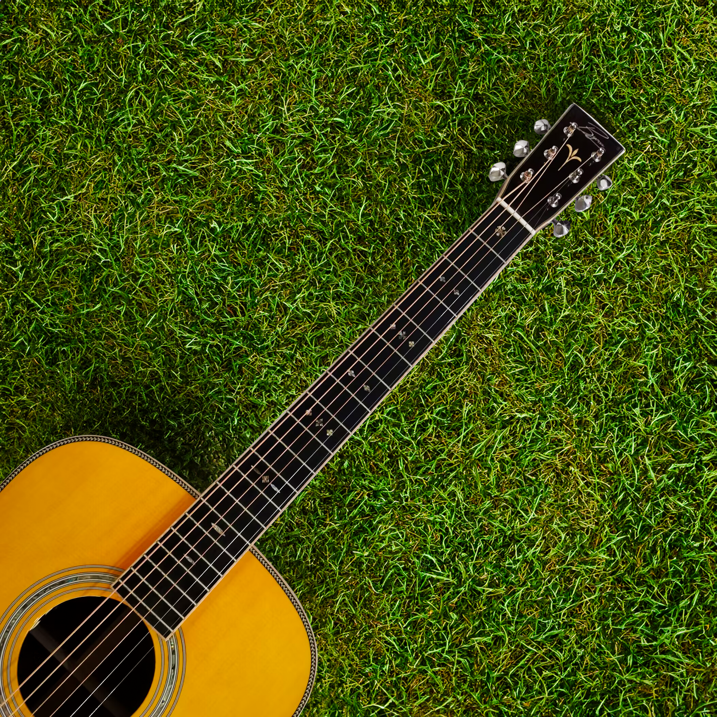 Die Vintage Byron individuell gestaltete D42-Stil Akustikgitarre AAA aus massivem Holz