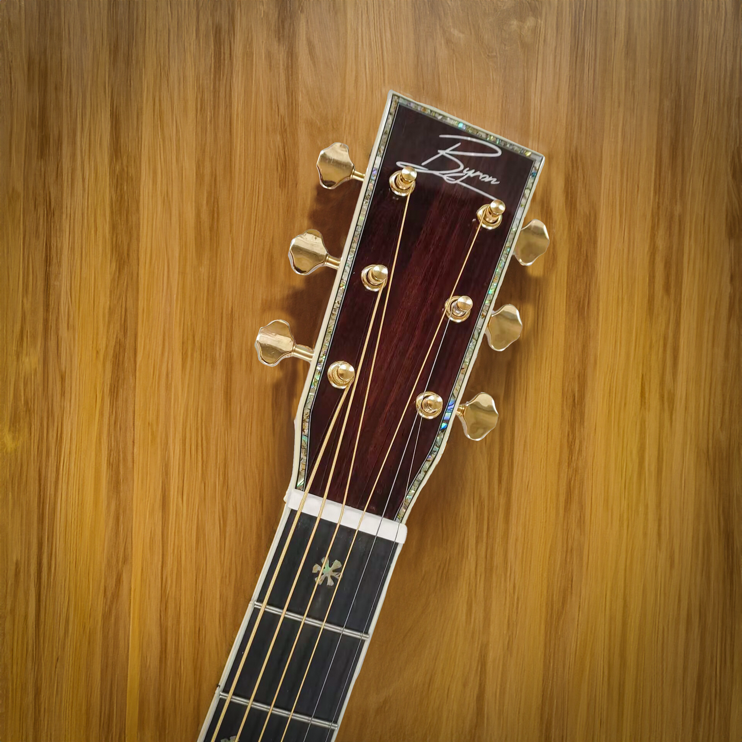 The Bom All Solid Customize OM Body Byron Guitar most popular guitar