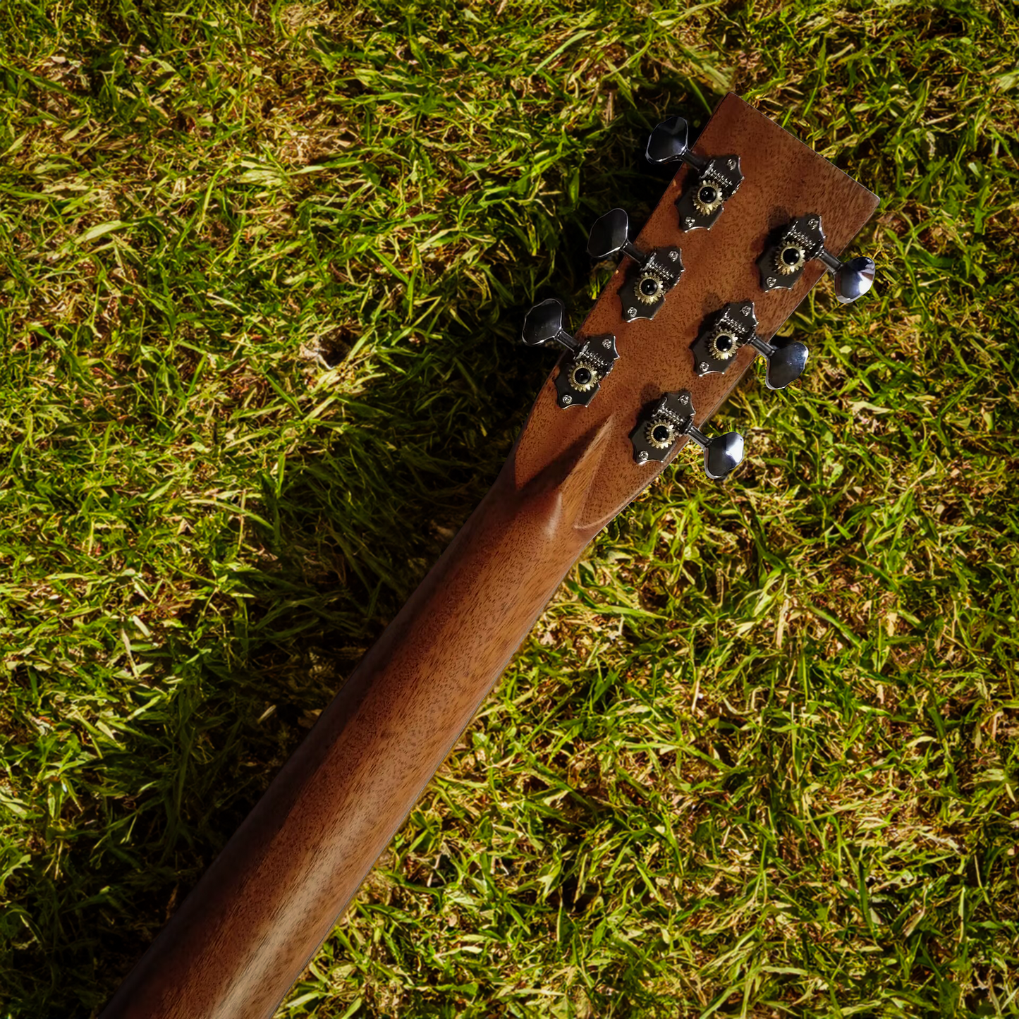 Byron 808 Left-Handed Acoustic Guitar fingerstyle parlor guitar designed for lefty players