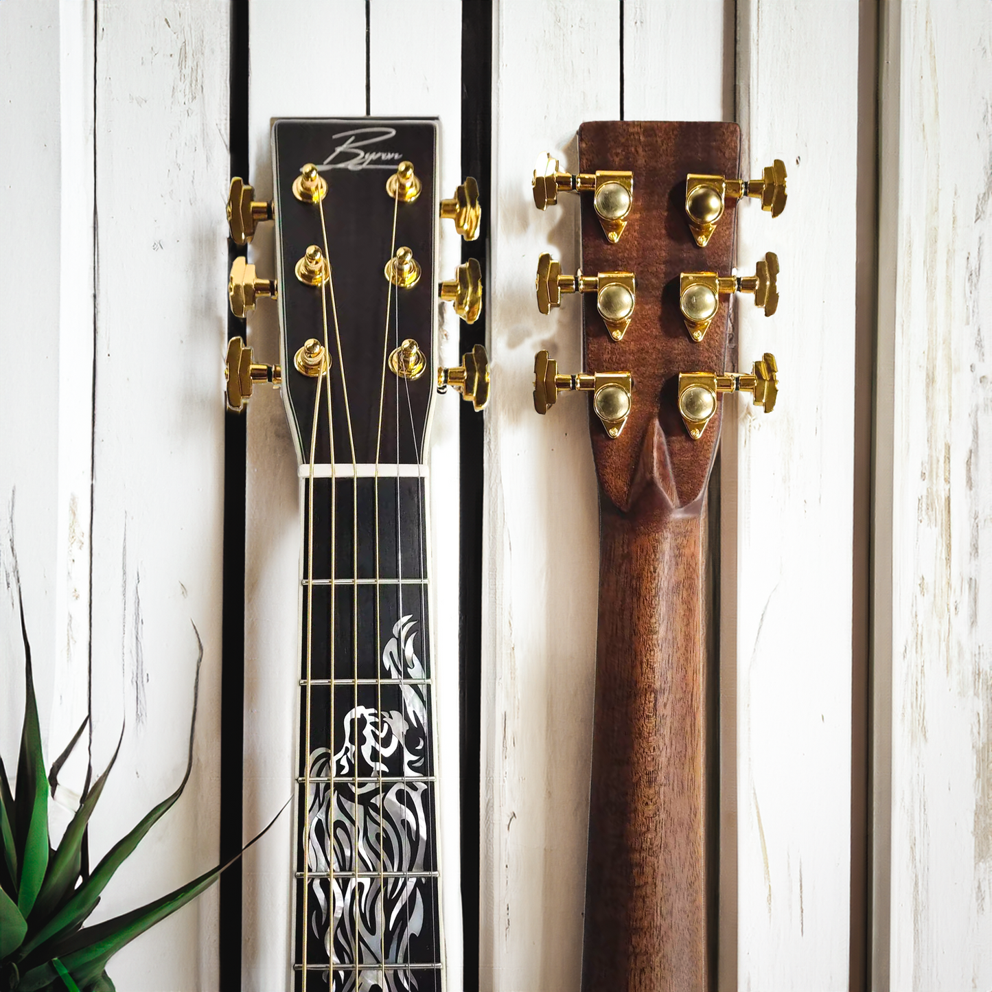 43-Zoll Jumbo Byron Gitarre