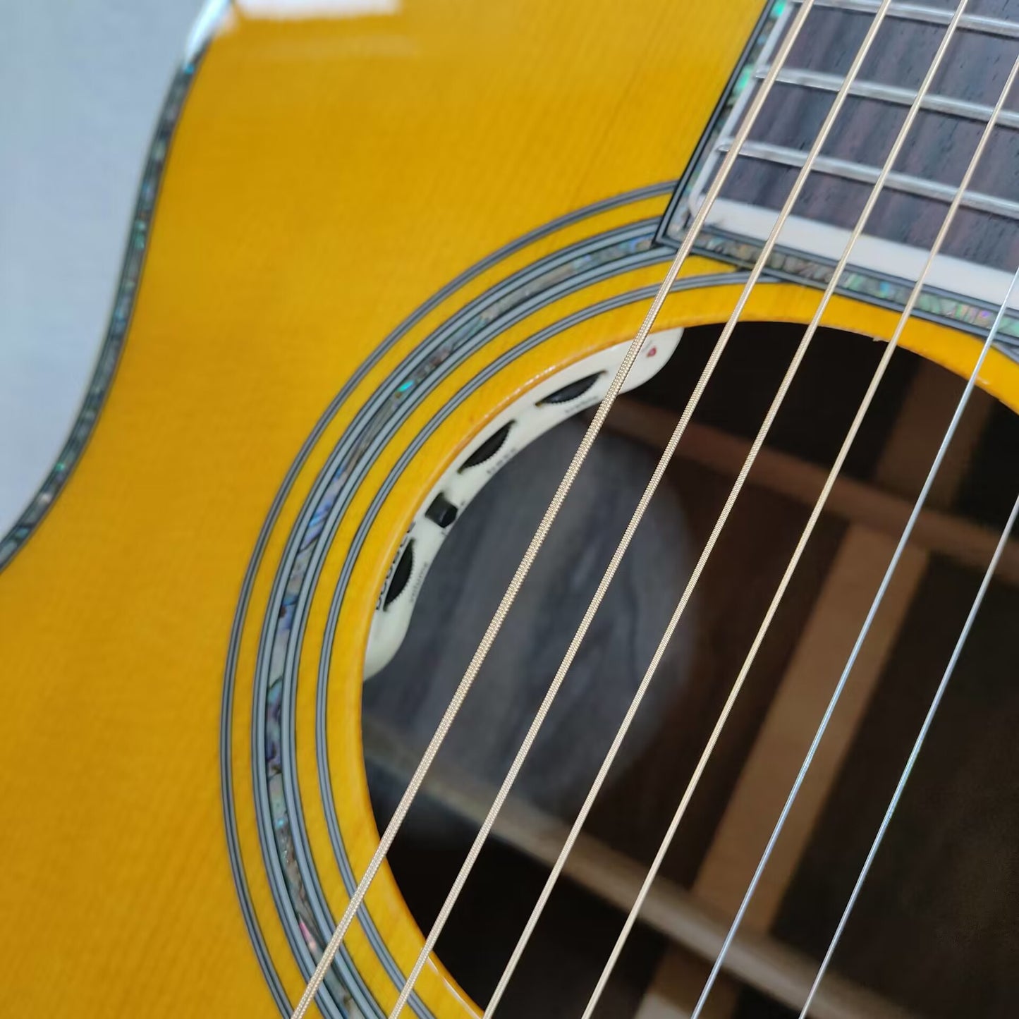 000-14 Bünde, Glanz OM42 Stil Folk-Gitarre Schallloch Tonabnehmer BY-OM-42V