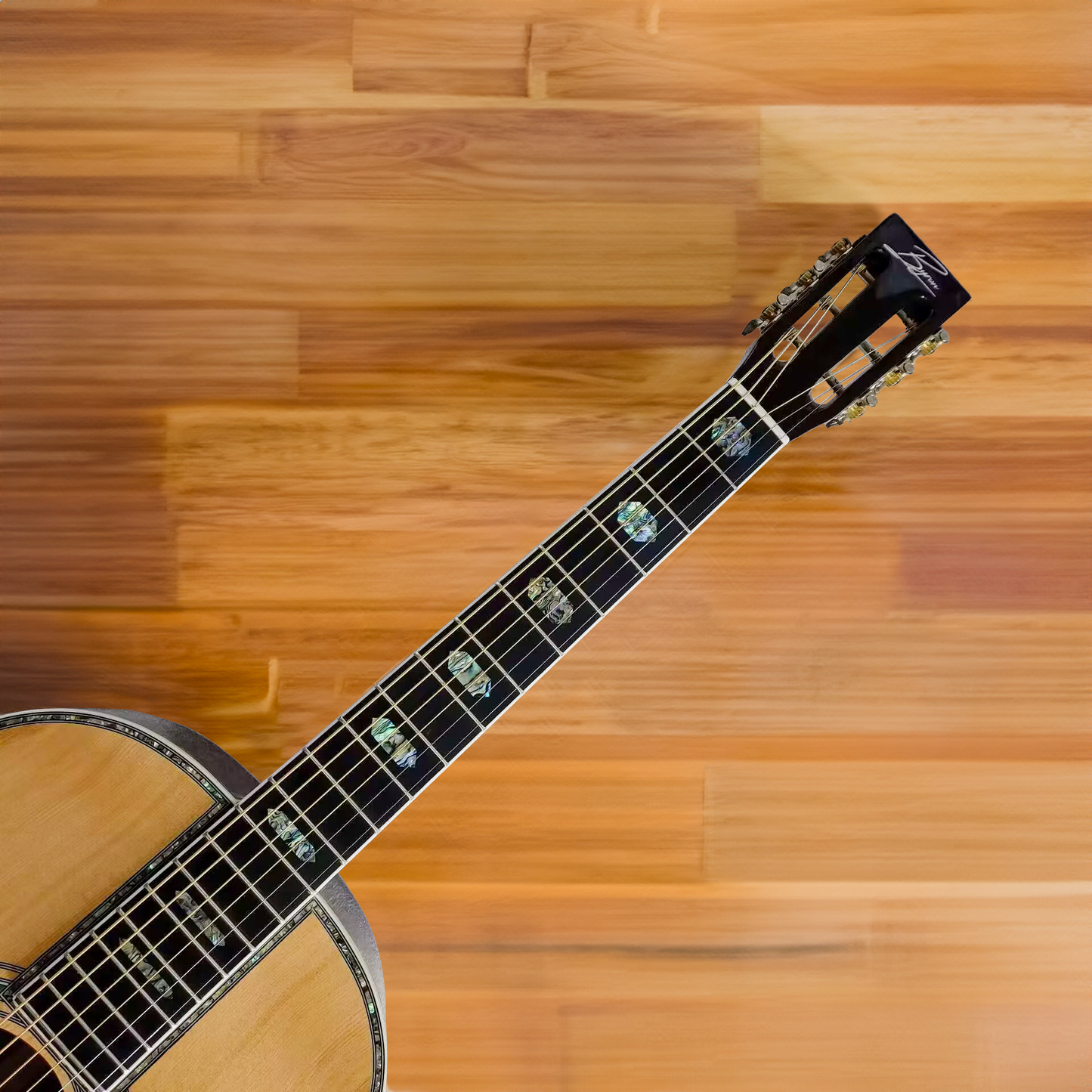 Byron OOO45 Stil Massiv-Zedernholz-Gitarre