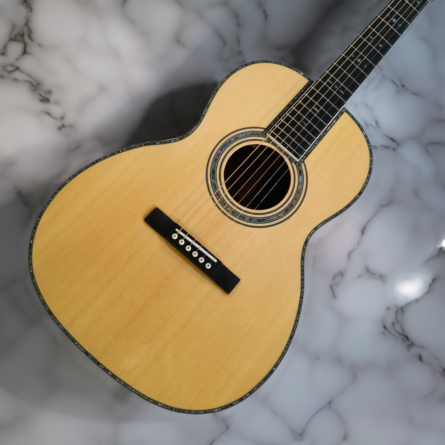 Byron OOO 12-Fret Solid Spruce Guitar 48mm wide neck slot head