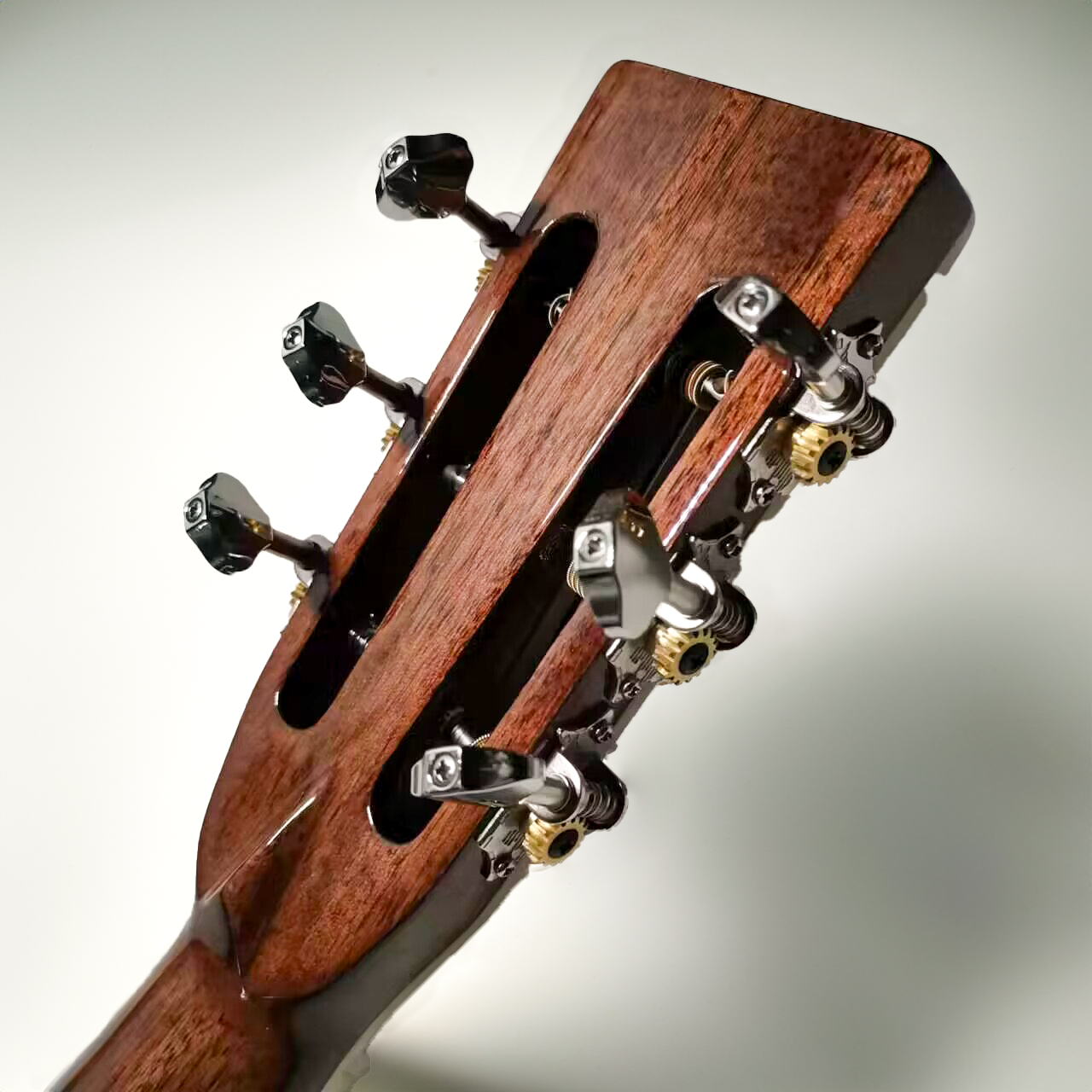 Byron 6-String Parlor Guitar with Open Headstock BY-O28N-S