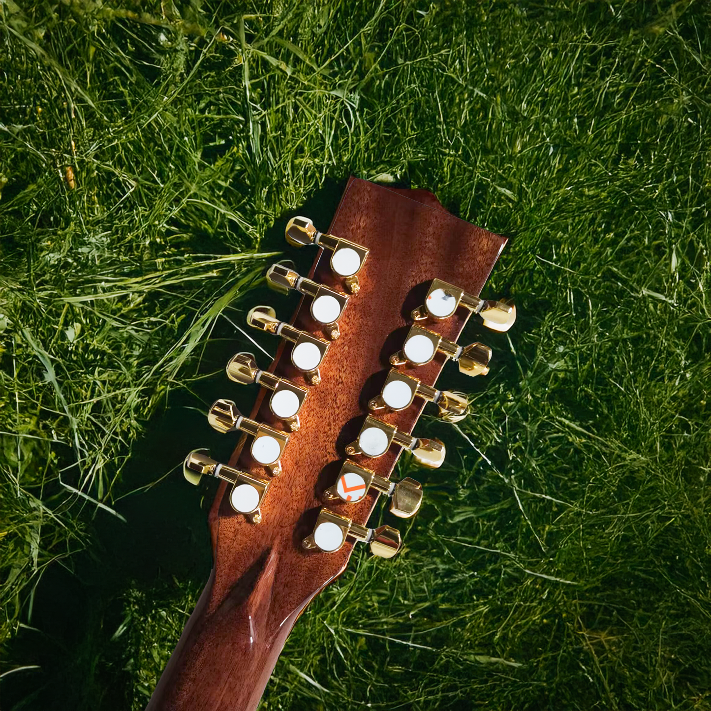 Byron Custom Übergröße 12-saitige Elektro-Akustikgitarre