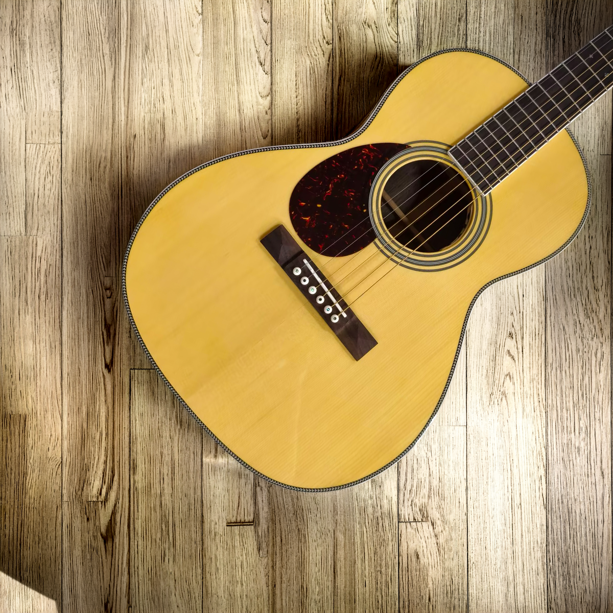 Byron O28VS Left-Handed Spruce & Rosewood Parlor Acoustic-Electric Guitar