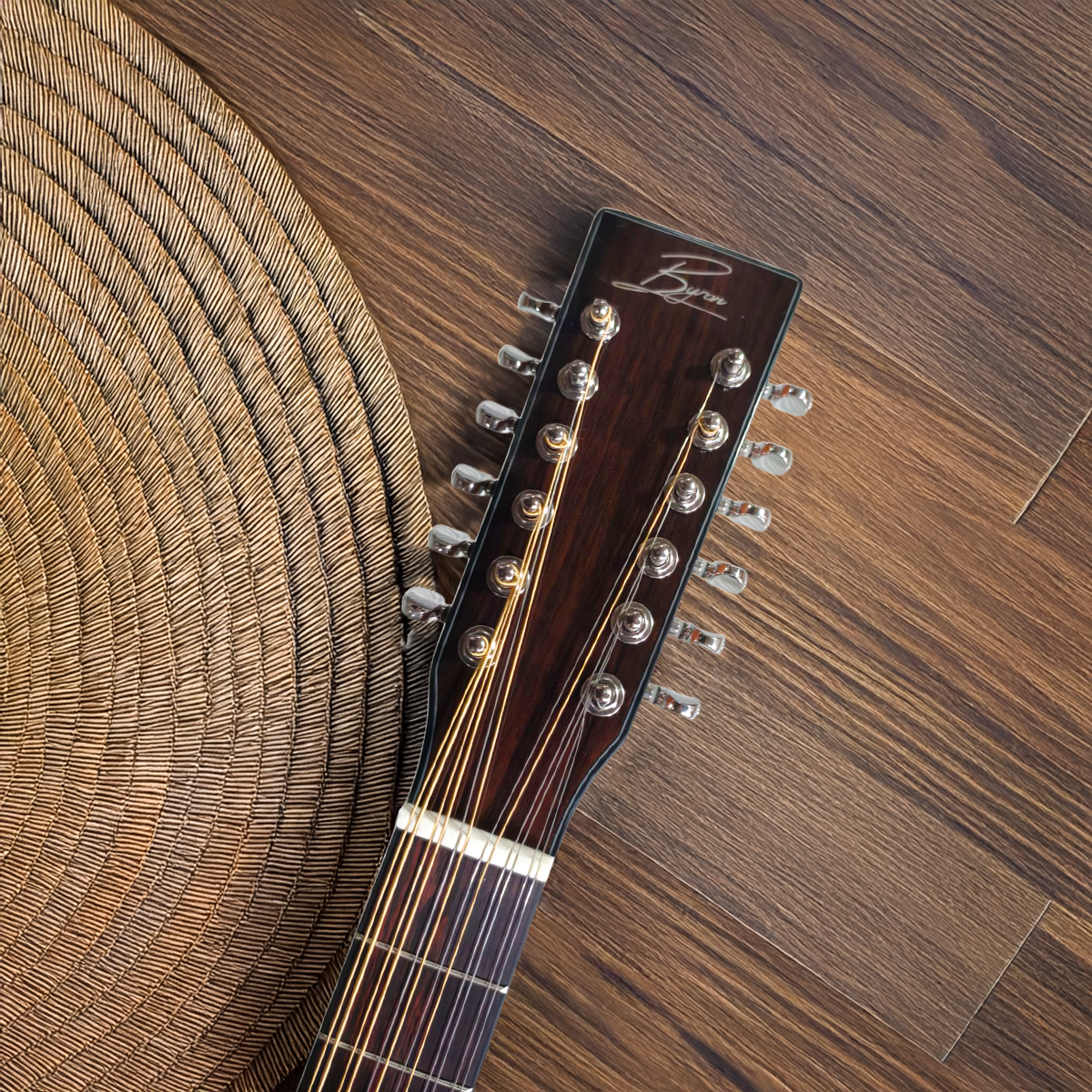 Byron Custom 12-String GS Mini Travel Acoustic Electric Guitar with Scoop Cutaway