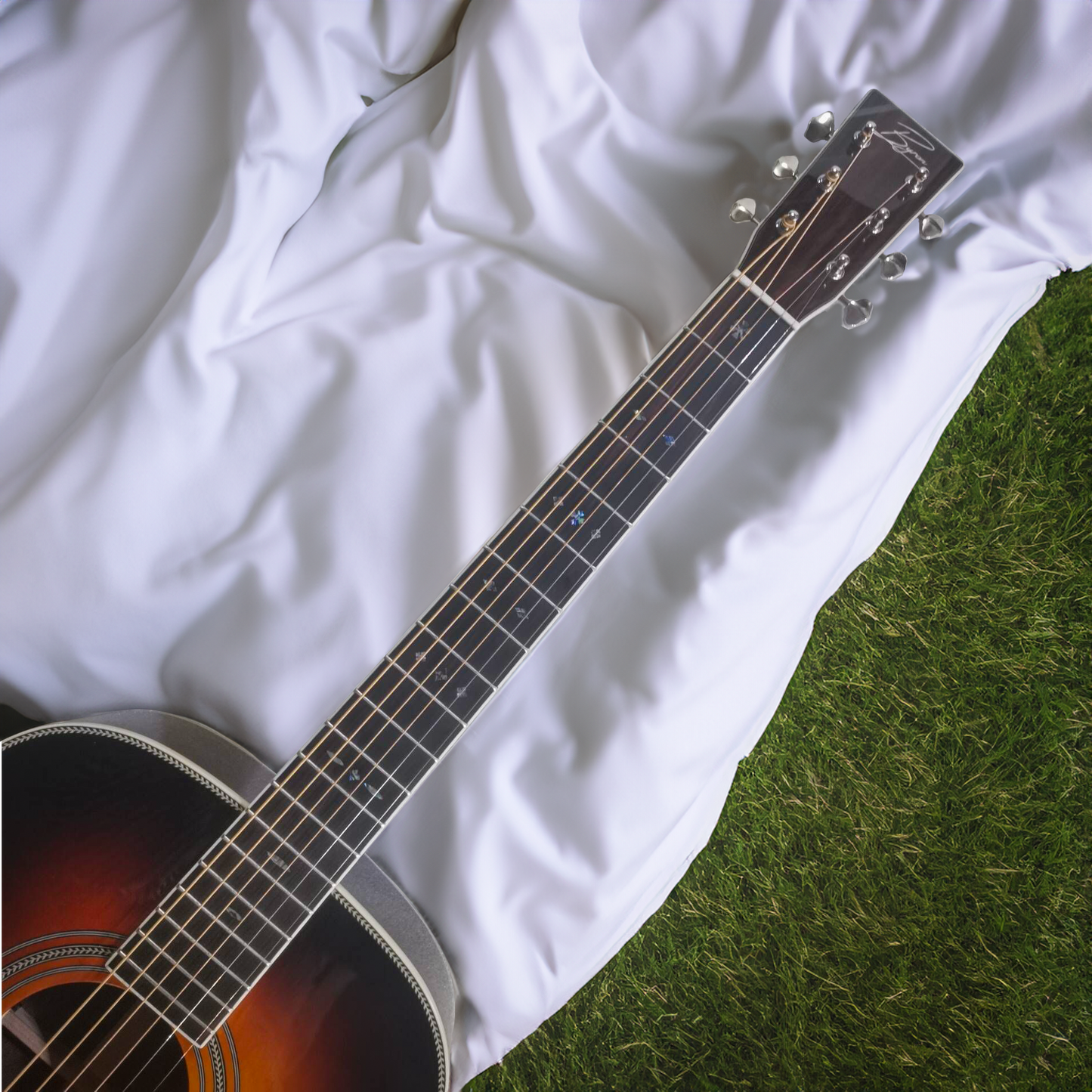 Byron BY-OM28-DB Full-Size OM Guitar in Dark Vintage Sunburst