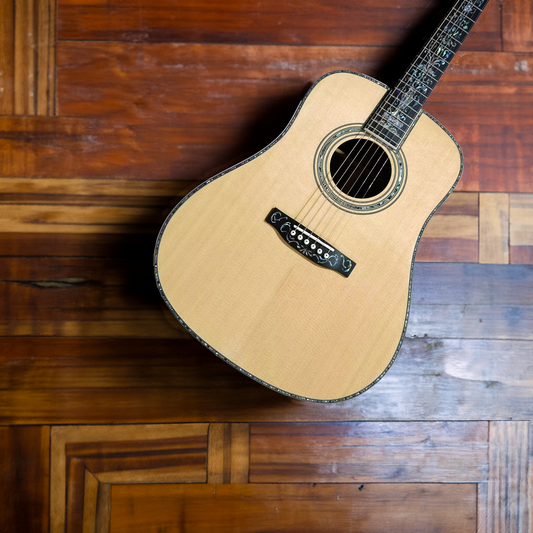 Byron Custom Dreadnought Gitarre - Die Schönheit aus Palisander