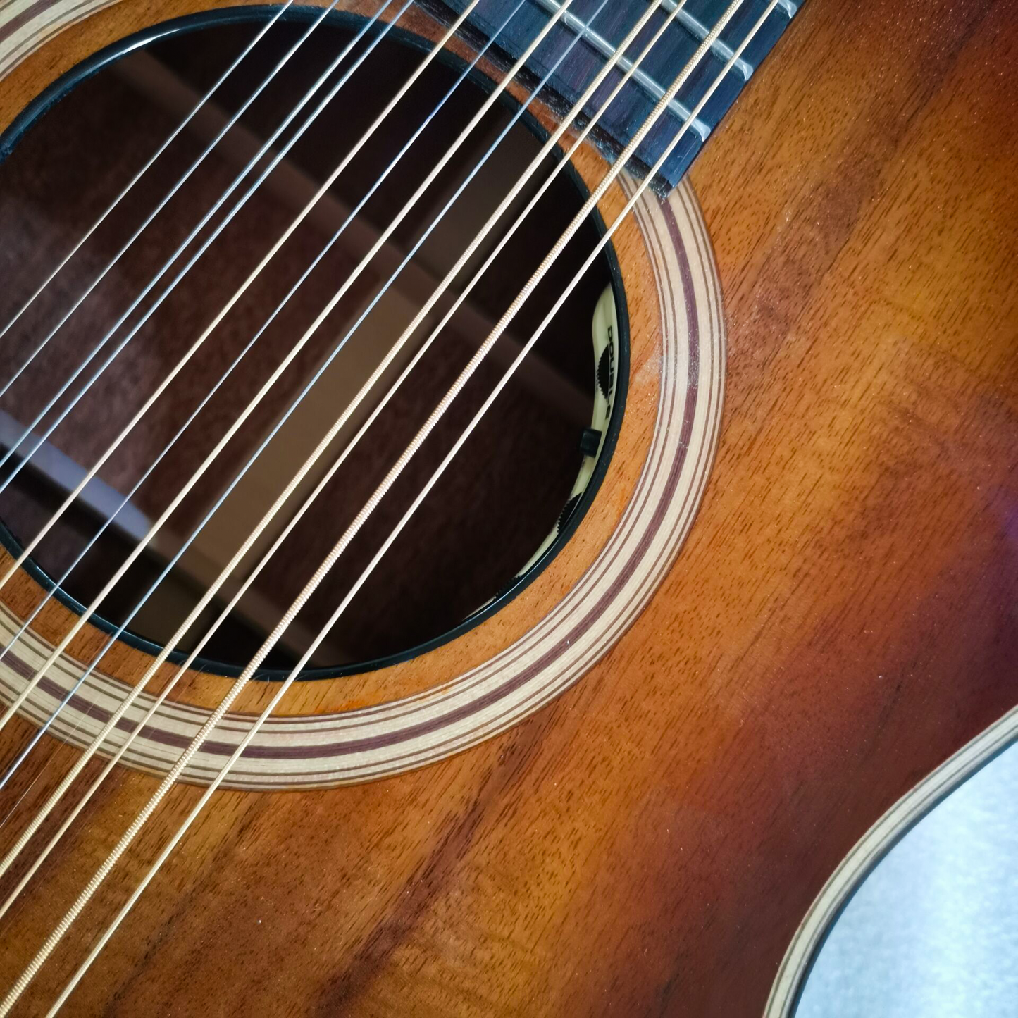 Byron 12-String Koa Guitar for Left-Handed Players