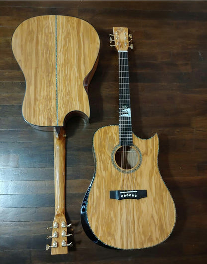 C-Custom-C Olivewood. guitar with hardcase